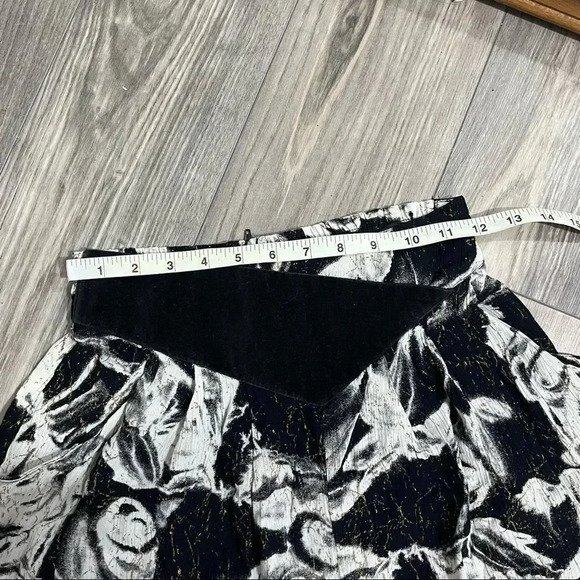 Vtg black and white floral women palazzo Wide leg pants - Picture 10 of 10